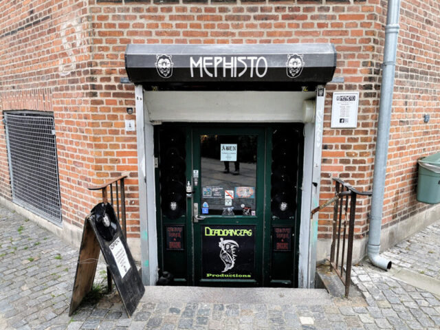 Mephisto01