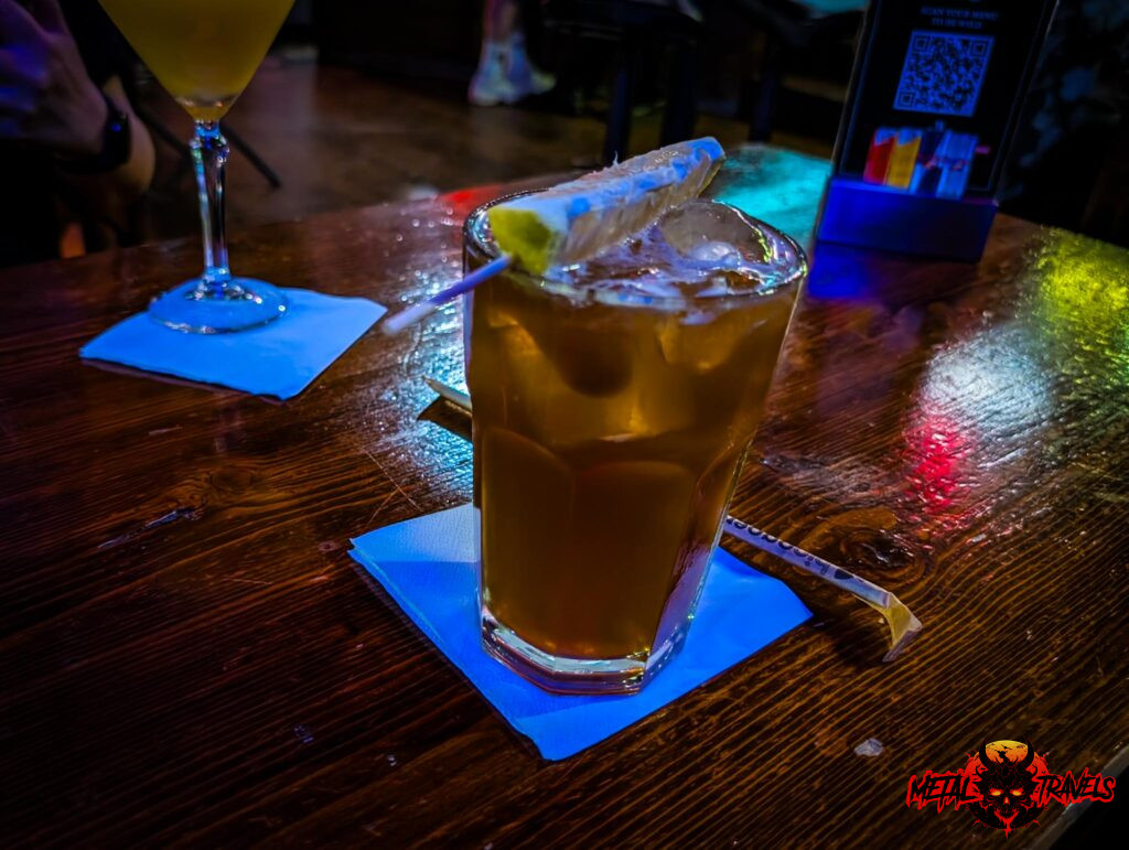 HD-Bar-to-Be-Wild-09