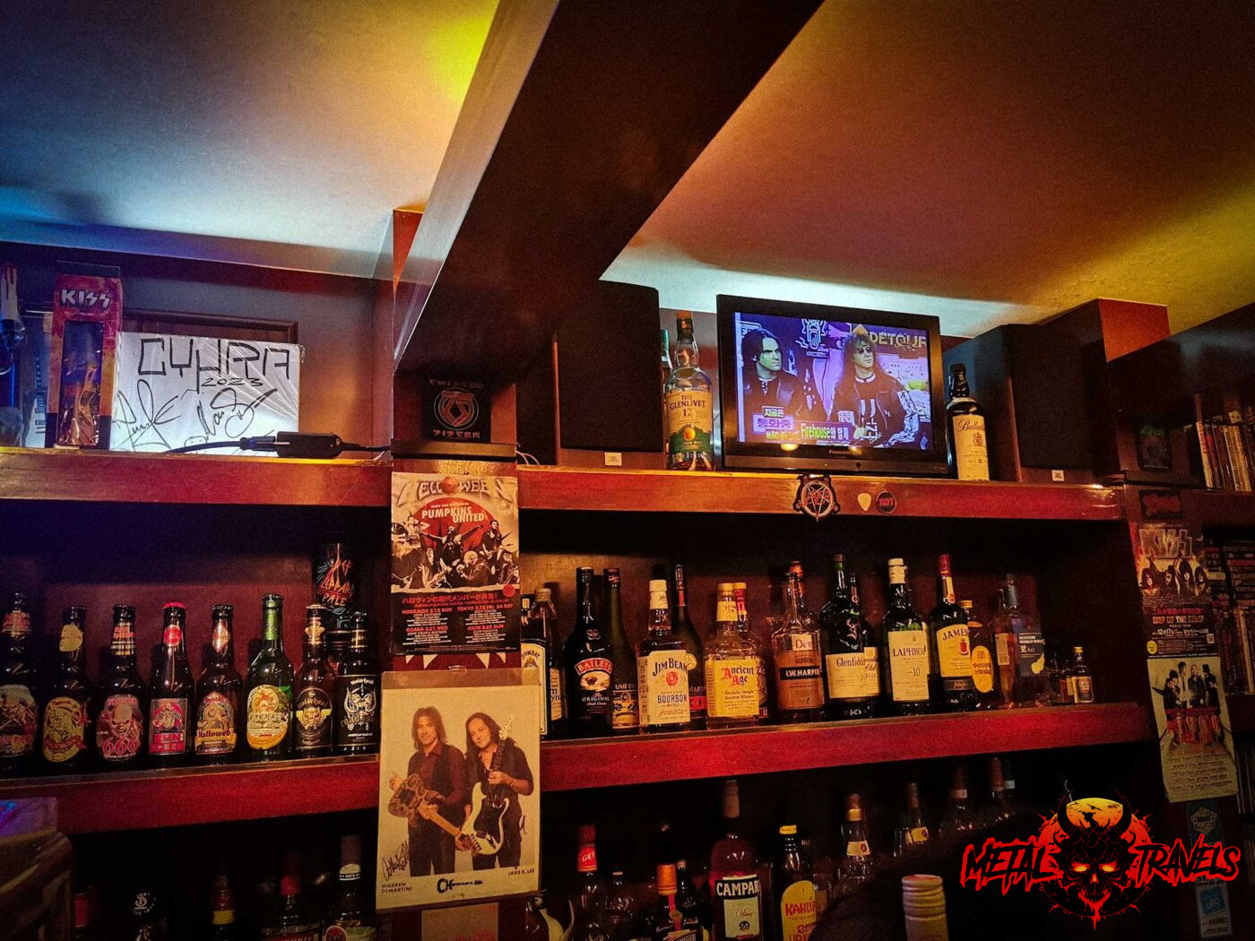 80s-Rock-Bar-Freak-04-1400x1050