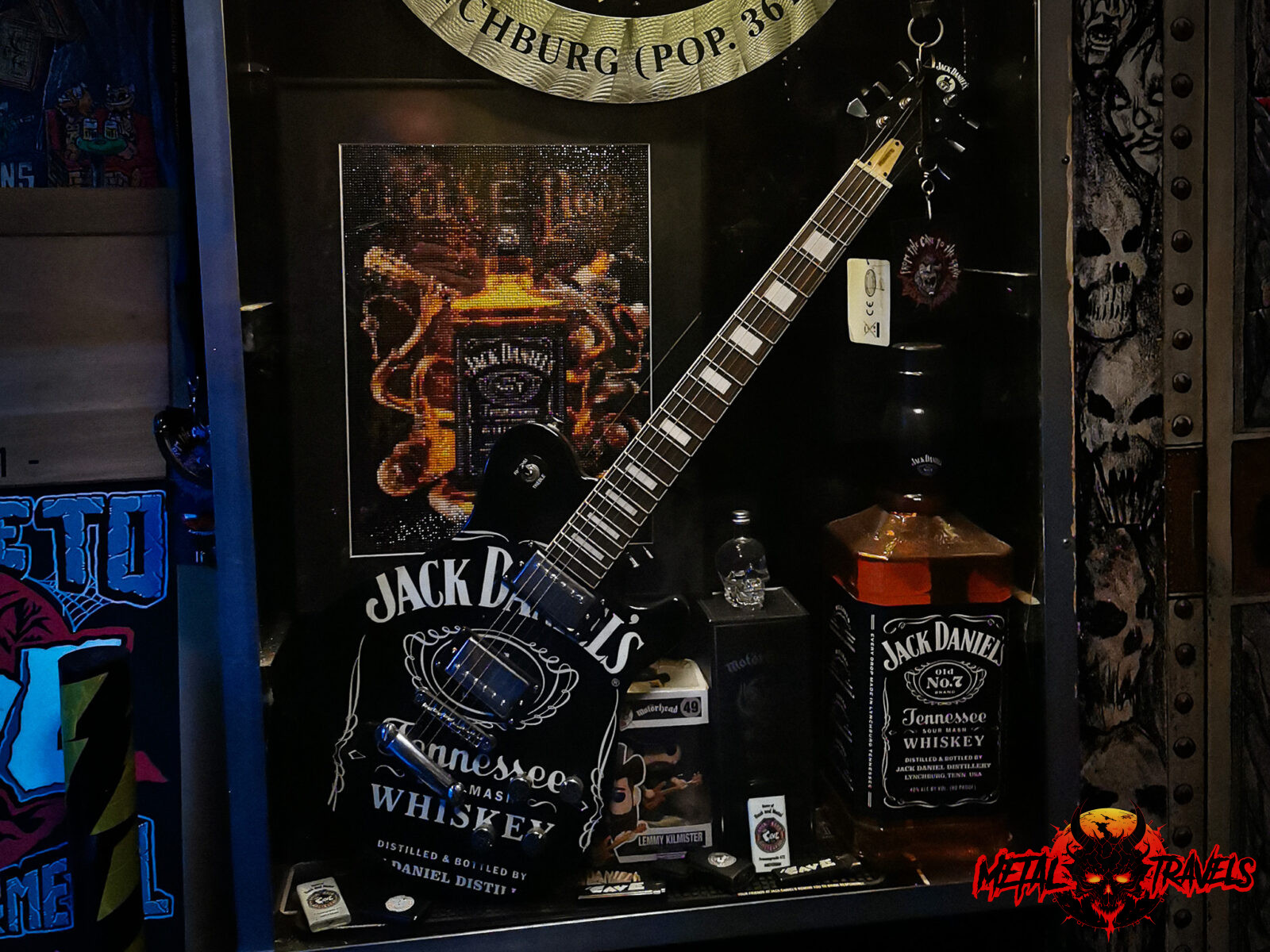 Cave-Rock-Club-03-1600x1200 Jack Daniels guitar at The Cave Rock Club